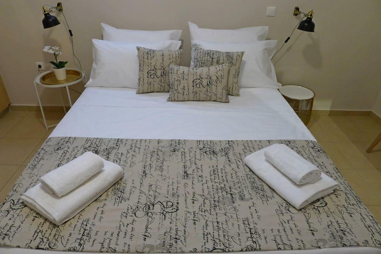 Maria & Manos Guest House, Agios Onoufrios Beach Dış mekan fotoğraf